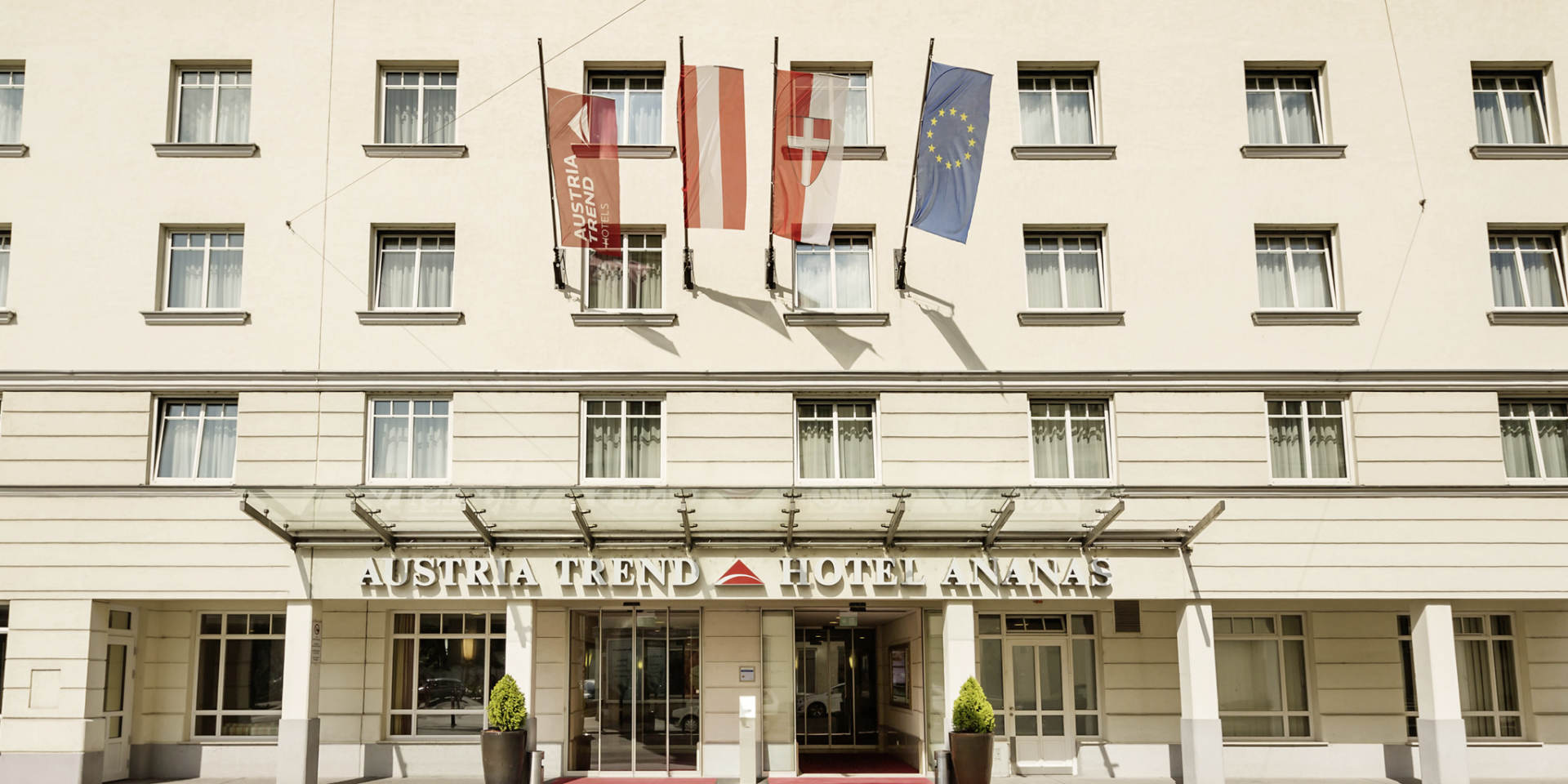 Austria Trend Hotel Ananas - Aussenansicht © Austria Trend Hotels