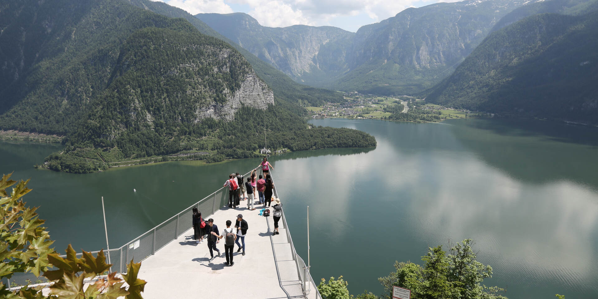 Hallstatt Private Tour To The Beautiful Lake Side Village In Austria