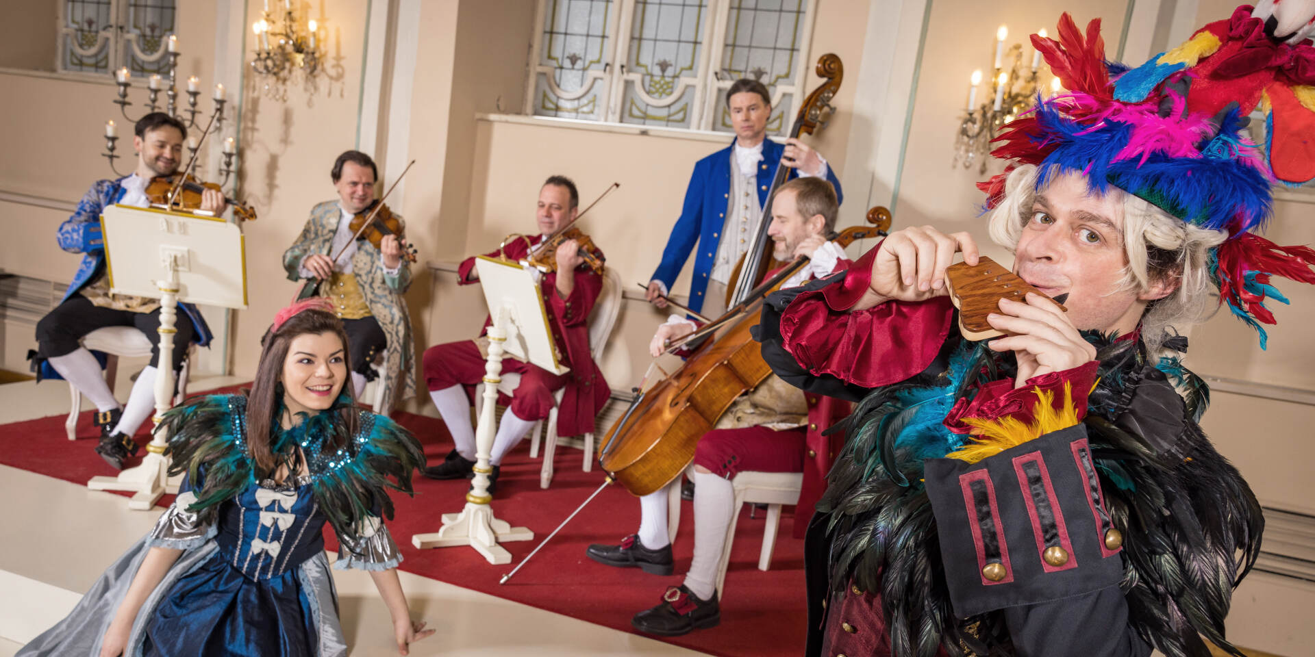 Mozart Dinner Concert Salzburg - Ensemble mit Musikern und Sängern