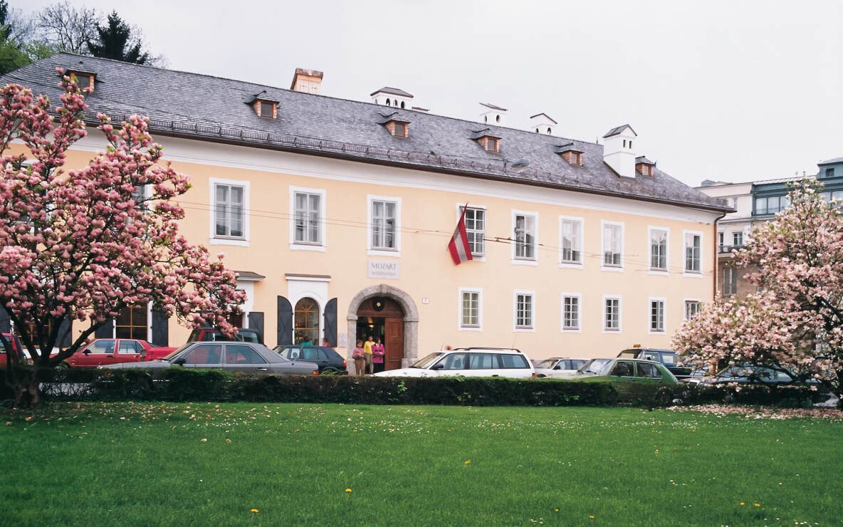 SALZBURG DIE MOZARTSTADT visual data 2