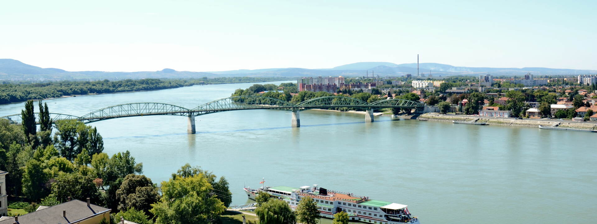 Full day tour Danube bend - Danube river © Cityrama Budapest