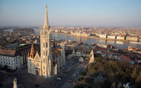 Budapest - Matthiaskirche - Luftaufnahme © The Board of Trustees of the Matthias Church