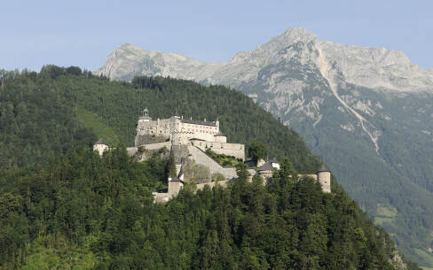 Burg Hohenwerfen - birds eye view © Salzburger Burgen und Schlösser