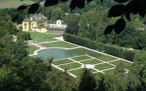 Castle Hellbrunn - Park in summer © Schloss Hellbrunn