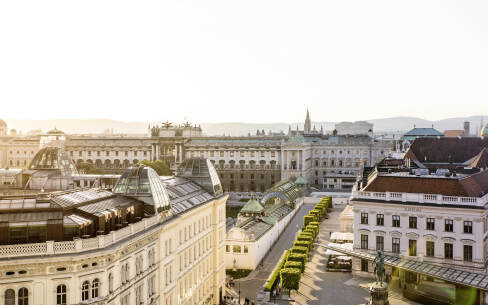 Wien - Blick auf Hofburg und Burggarten © Wien Tourismus | Christian Stemper