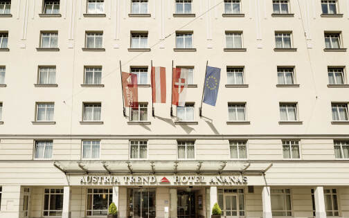 Austria Trend Hotel Ananas - exterior view © Austria Trend Hotels