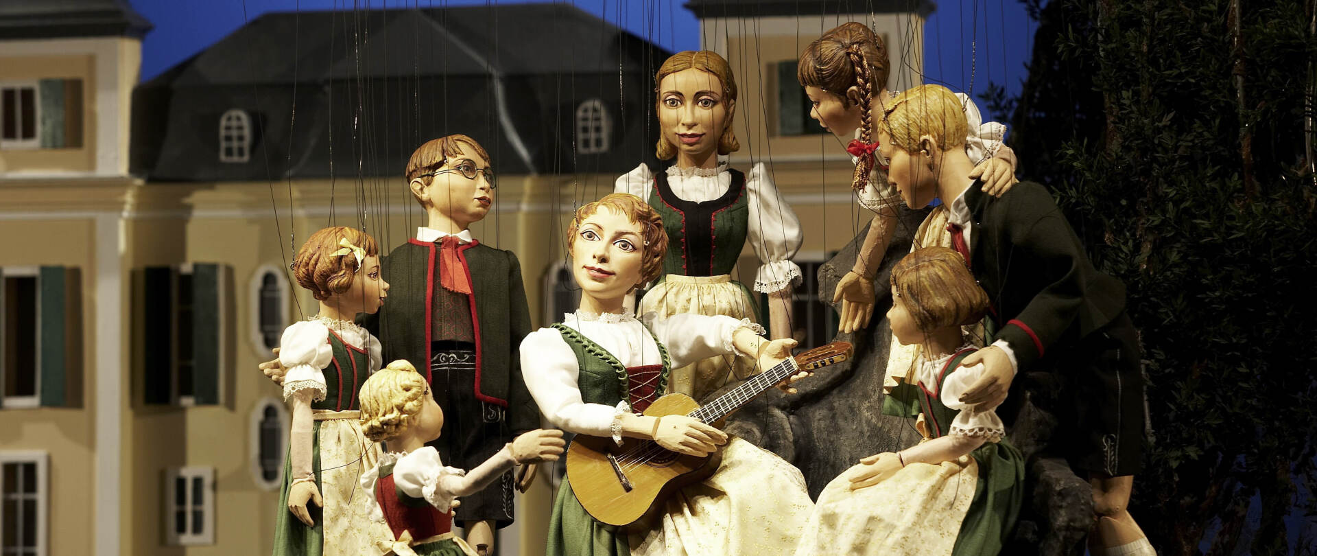 Sound Of Music Package Incl Marionette Theatre In Salzburg