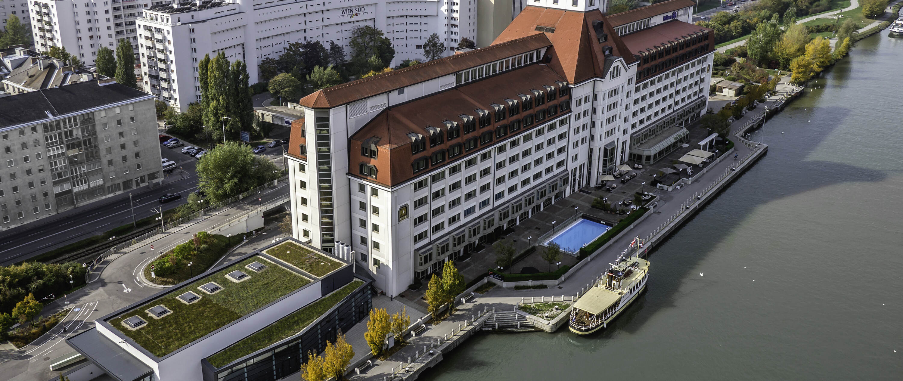 Hilton Vienna Danube Waterfront 4Sterne Hotel in Wien